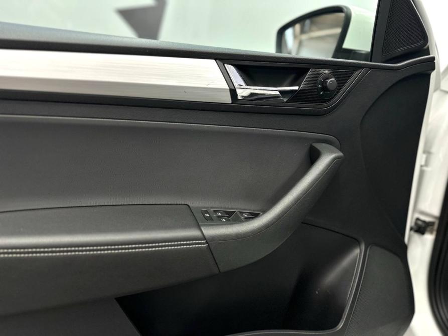 Skoda Rapid I Рестайлинг Ростов-на-Дону  - изображение 19