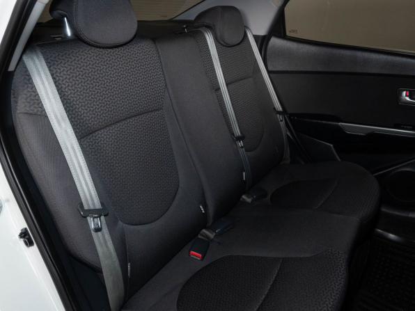 Kia Rio III Рестайлинг с пробегом 2015 года, цена 1 080 000 рублей, 150222 км, седан, Автокод Объявления