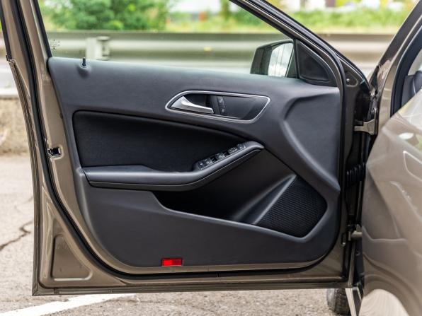 Mercedes-Benz A-Класс III (W176) с пробегом 2013 года, цена 1 338 000 рублей, 156900 км, хэтчбек, Автокод Объявления