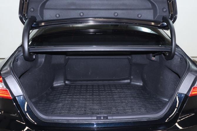 Toyota Camry VIII (XV70) с пробегом 2019 года, цена 3 340 000 рублей, 129281 км, седан, Автокод Объявления