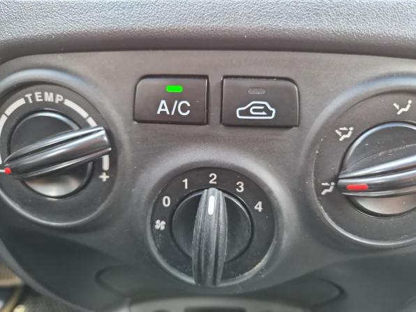 Kia Rio II Рестайлинг с пробегом 2010 года, цена 630 000 рублей, 214342 км, хэтчбек, Автокод Объявления