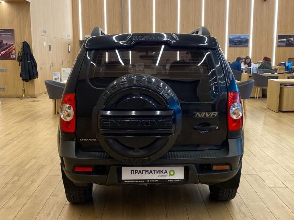 Chevrolet Niva I Рестайлинг с пробегом 2011 года, цена 439 000 рублей, 140000 км, внедорожник, Автокод Объявления