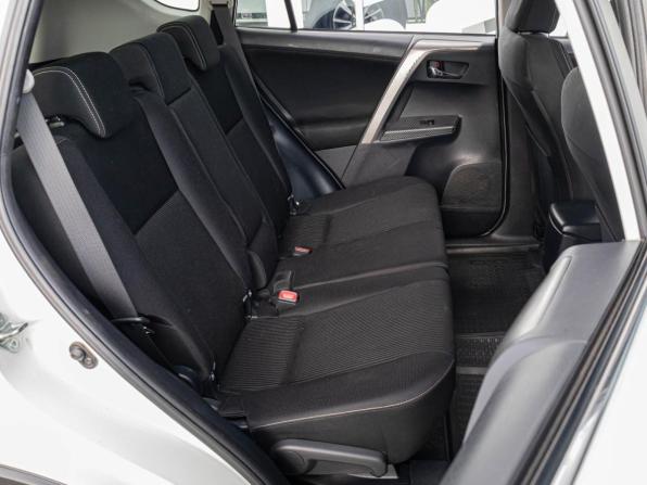 Toyota RAV4 IV (XA40) с пробегом 2014 года, цена 1 910 000 рублей, 125241 км, внедорожник, Автокод Объявления