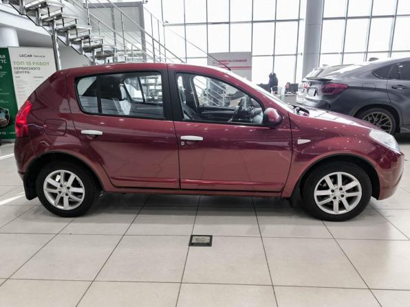 Renault Sandero I с пробегом 2012 года, цена 730 000 рублей, 185749 км, хэтчбек, Автокод Объявления