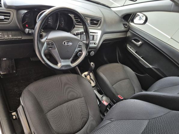 Kia Rio III Рестайлинг с пробегом 2017 года, цена 1 149 000 рублей, 108945 км, седан, Автокод Объявления