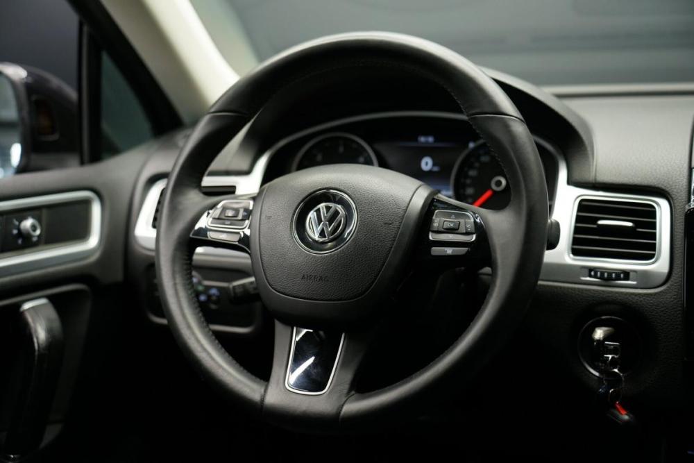 Volkswagen Touareg II Рестайлинг Крым  - изображение 15