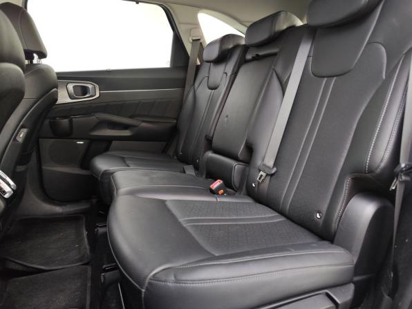 Kia Sorento IV с пробегом 2022 года, цена 4 150 000 рублей, 27300 км, внедорожник, Автокод Объявления