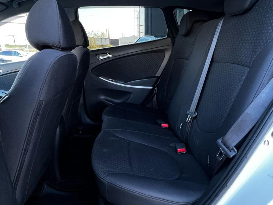 Hyundai Solaris I Волгоград  - изображение 19