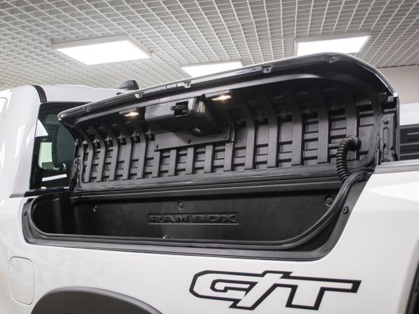 Ram 1500 V Рестайлинг с пробегом 2026 года, цена 10 499 000 рублей, 55 км, offers.body_type.unknown, Автокод Объявления