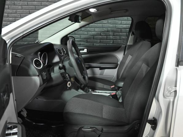 Ford Focus II Рестайлинг с пробегом 2011 года, цена 670 000 рублей, 231759 км, седан, Автокод Объявления
