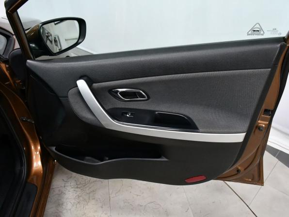 Kia Ceed II Рестайлинг с пробегом 2017 года, цена 1 447 000 рублей, 99739 км, хэтчбек, Автокод Объявления