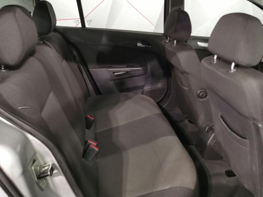 Opel Astra H Рестайлинг Москва  - изображение 15
