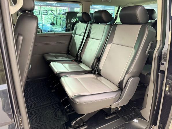 Volkswagen Caravelle T6 Рестайлинг с пробегом 2020 года, цена 3 850 000 рублей, 186495 км, минивэн, Автокод Объявления