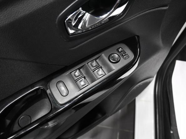 Renault Kaptur I с пробегом 2019 года, цена 1 445 000 рублей, 97348 км, внедорожник, Автокод Объявления