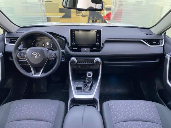 Toyota RAV4 V (XA50) с пробегом 2020 года, цена 3 120 000 рублей, 51881 км, внедорожник, Автокод Объявления