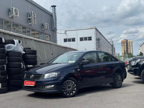 Volkswagen Polo V Рестайлинг с пробегом 2016 года, цена 779 000 рублей, 152000 км, седан, Автокод Объявления