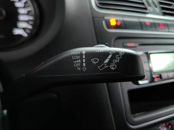 Volkswagen Polo V с пробегом 2012 года, цена 641 000 рублей, 166160 км, хэтчбек, Автокод Объявления