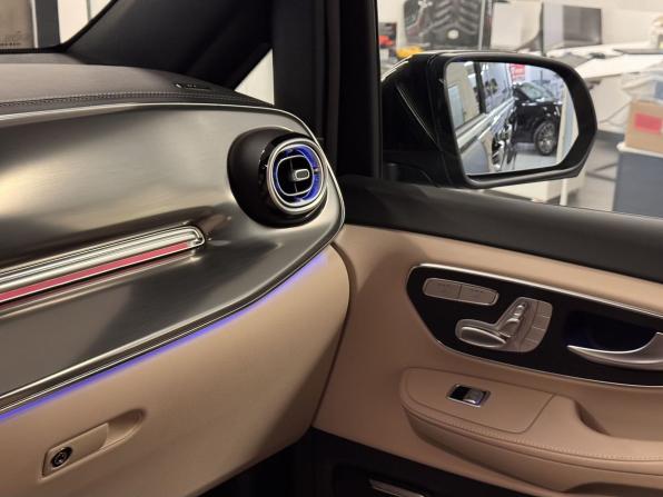 Mercedes-Benz V-Класс III (W447) Рестайлинг 2 с пробегом 2025 года, цена 18 000 000 рублей, 30 км, минивэн, Автокод Объявления