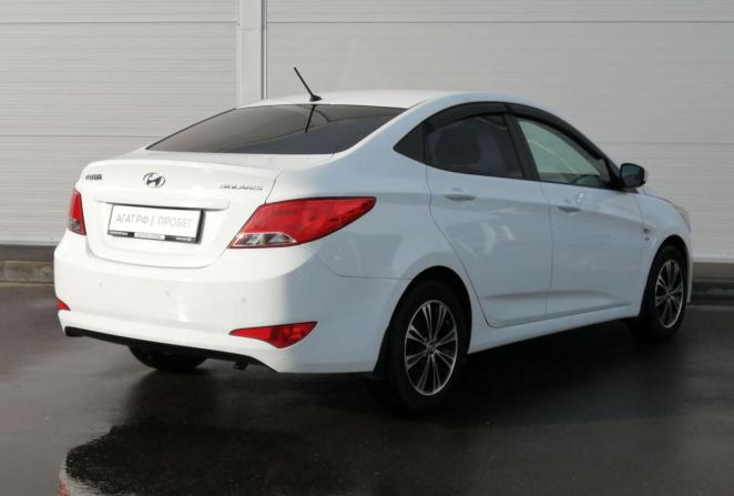 Hyundai Solaris I Рестайлинг с пробегом 2015 года, цена 1 058 400 рублей, 112128 км, седан, Автокод Объявления