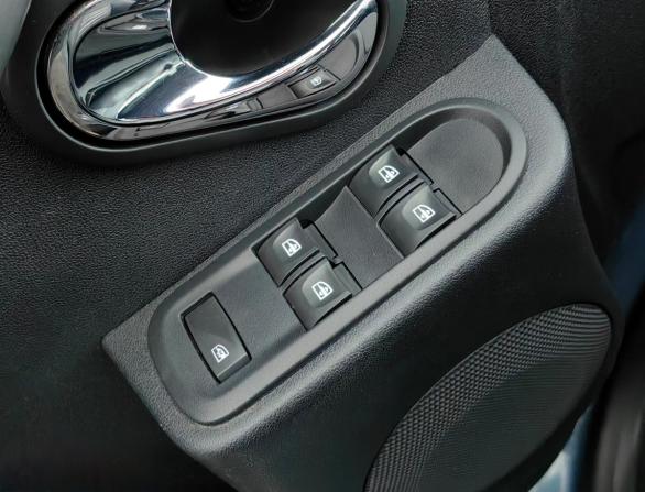 Renault Duster I Рестайлинг с пробегом 2016 года, цена 1 199 000 рублей, 139524 км, внедорожник, Автокод Объявления