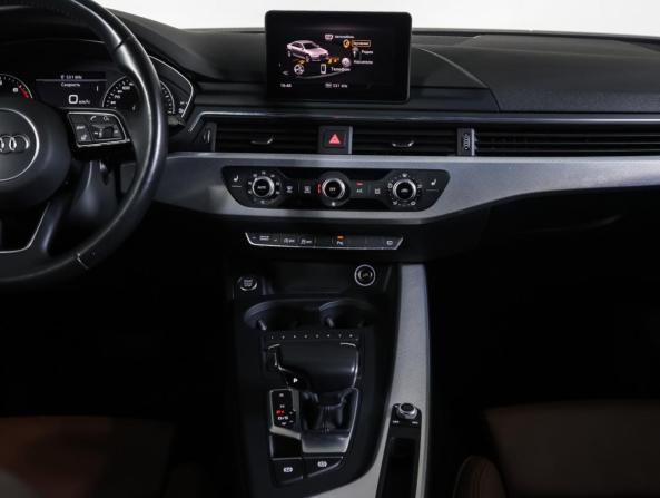 Audi A4 V (B9) с пробегом 2018 года, цена 2 490 000 рублей, 116501 км, седан, Автокод Объявления