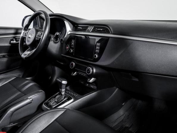 Kia Rio IV Рестайлинг с пробегом 2021 года, цена 1 980 000 рублей, 82600 км, хэтчбек, Автокод Объявления