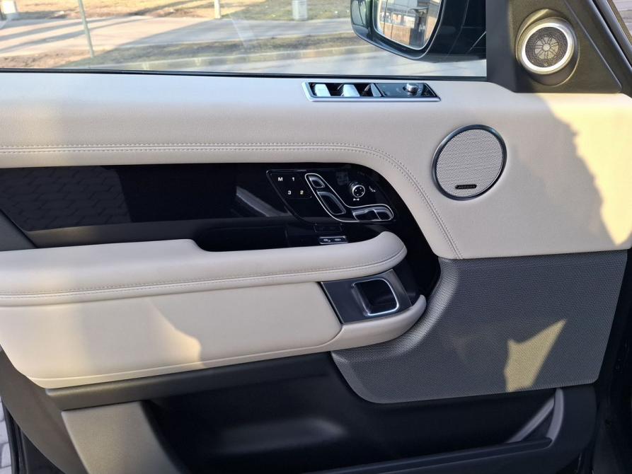 Land Rover Range Rover IV Рестайлинг Санкт-Петербург  - изображение 19