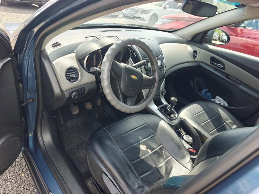 Chevrolet Cruze I Рестайлинг Санкт-Петербург  - изображение 5