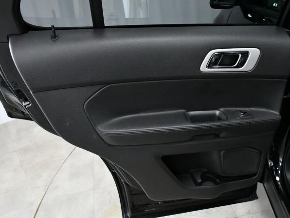 Ford Explorer V с пробегом 2012 года, цена 1 897 000 рублей, 141333 км, внедорожник, Автокод Объявления