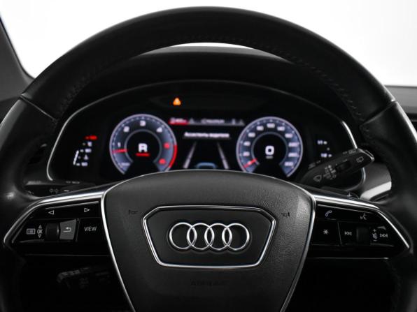 Audi A6 V (C8) с пробегом 2018 года, цена 3 997 900 рублей, 145705 км, универсал, Автокод Объявления
