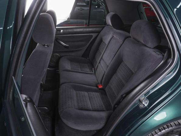Volkswagen Golf IV с пробегом 2000 года, цена 529 000 рублей, 199525 км, хэтчбек, Автокод Объявления