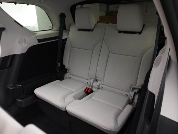 Land Rover Discovery V Рестайлинг с пробегом 2020 года, цена 6 999 046 рублей, 43050 км, внедорожник, Автокод Объявления