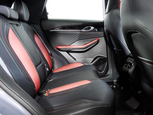 Geely Coolray I Рестайлинг с пробегом 2024 года, цена 2 320 000 рублей, 8621 км, внедорожник, Автокод Объявления
