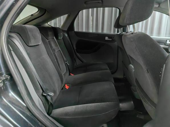 Ford Focus II Рестайлинг с пробегом 2008 года, цена 399 000 рублей, 243683 км, хэтчбек, Автокод Объявления