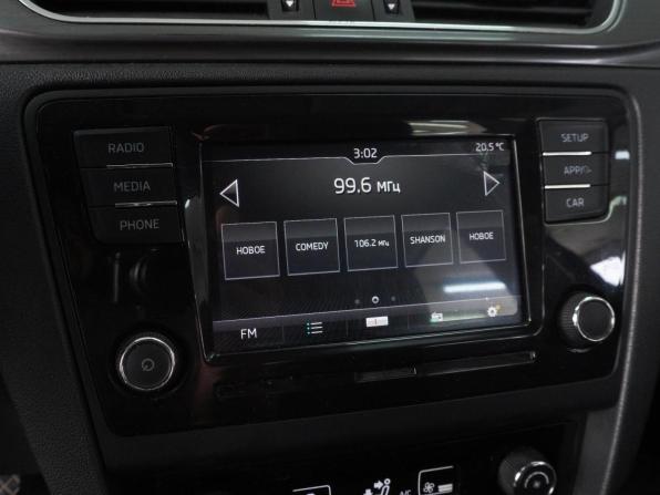 Skoda Rapid I Рестайлинг с пробегом 2018 года, цена 1 315 000 рублей, 182530 км, лифтбек, Автокод Объявления