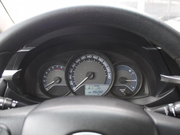 Toyota Corolla XI (E160 E170 E180) с пробегом 2014 года, цена 959 000 рублей, 186280 км, седан, Автокод Объявления