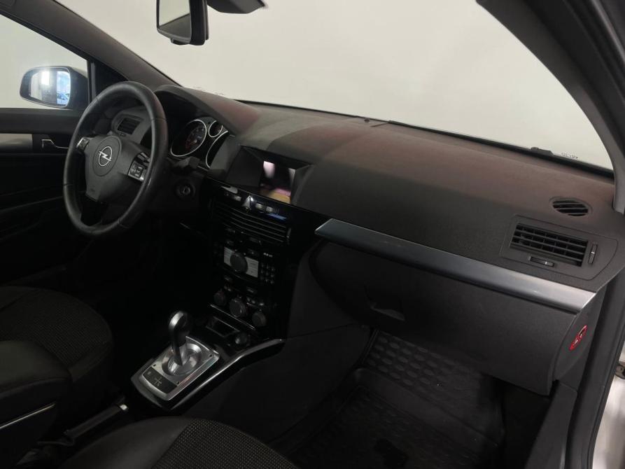 Opel Astra H Рестайлинг Воронеж  - изображение 8