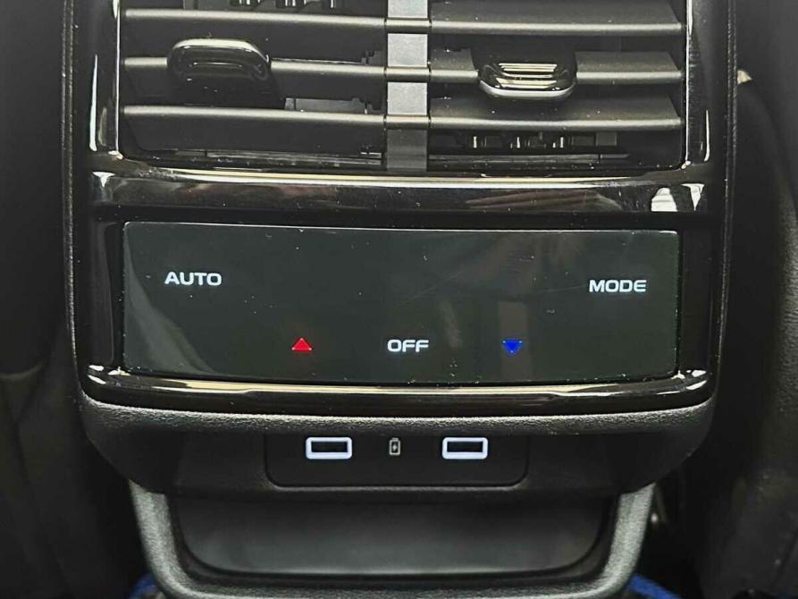 Geely Monjaro I Москва  - изображение 12