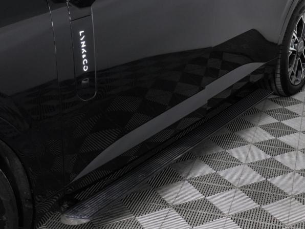Lynk &amp; Co 900 с пробегом 2025 года, цена 7 750 000 рублей, 3855 км, внедорожник, Автокод Объявления