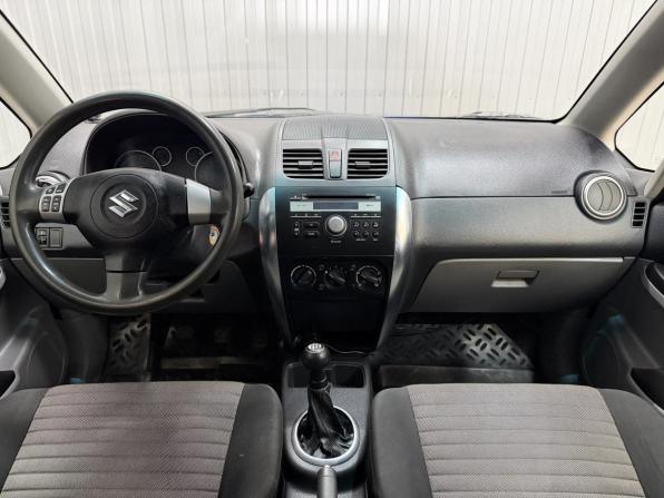 Suzuki SX4 I (Classic) Рестайлинг с пробегом 2011 года, цена 660 000 рублей, 147450 км, хэтчбек, Автокод Объявления