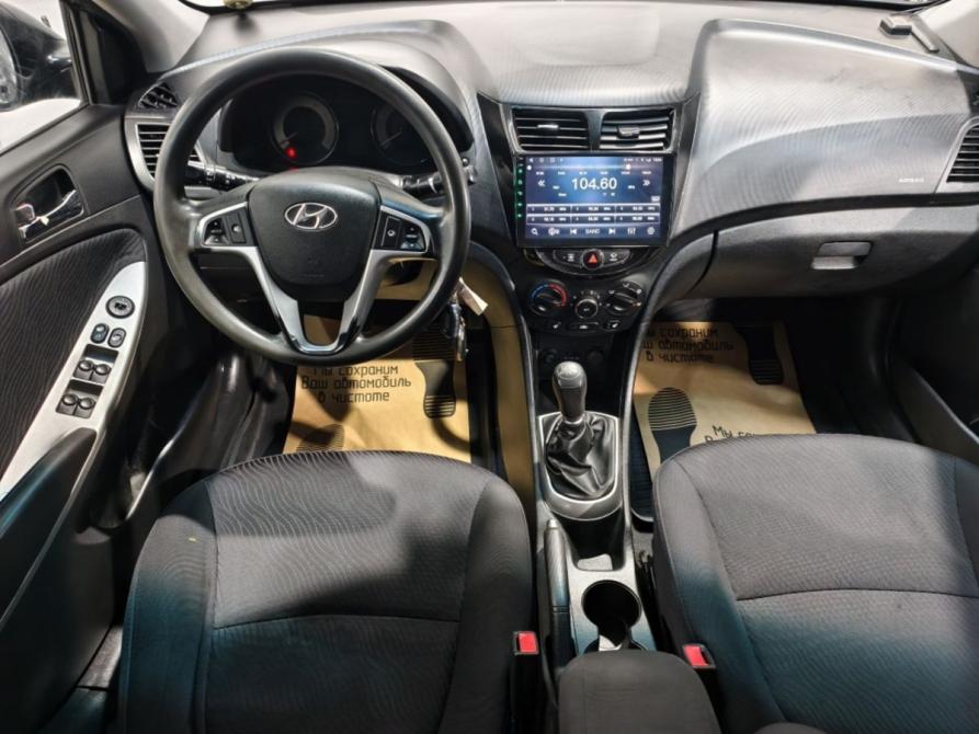 Hyundai Solaris I Курск  - изображение 8