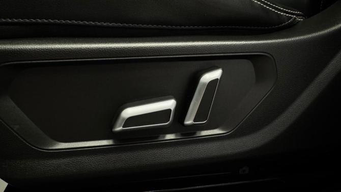 Haval Jolion I с пробегом 2023 года, цена 1 900 000 рублей, 71980 км, внедорожник, Автокод Объявления