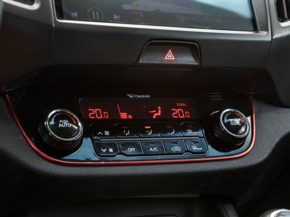 Kia Sportage III с пробегом 2013 года, цена 1 280 000 рублей, 211323 км, внедорожник, Автокод Объявления