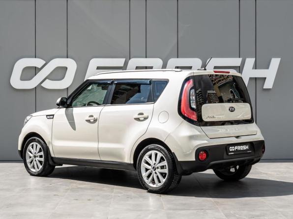 Kia Soul II Рестайлинг с пробегом 2017 года, цена 1 550 000 рублей, 157315 км, хэтчбек, Автокод Объявления