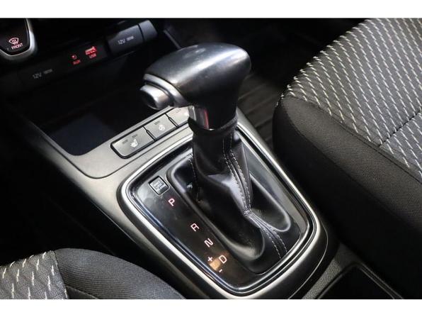 Kia Rio IV с пробегом 2018 года, цена 1 249 000 рублей, 179219 км, хэтчбек, Автокод Объявления