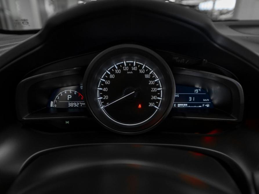 Mazda CX-4 I Рестайлинг Москва  - изображение 13