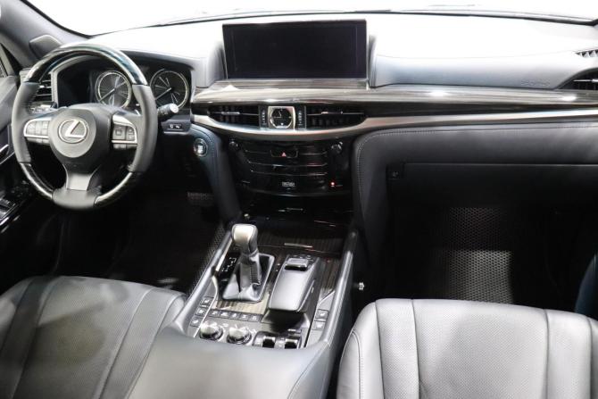 Lexus LX III Рестайлинг 2 с пробегом 2019 года, цена 9 250 000 рублей, 69324 км, внедорожник, Автокод Объявления