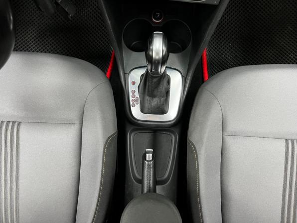 Volkswagen Polo V Рестайлинг с пробегом 2016 года, цена 990 000 рублей, 188914 км, седан, Автокод Объявления