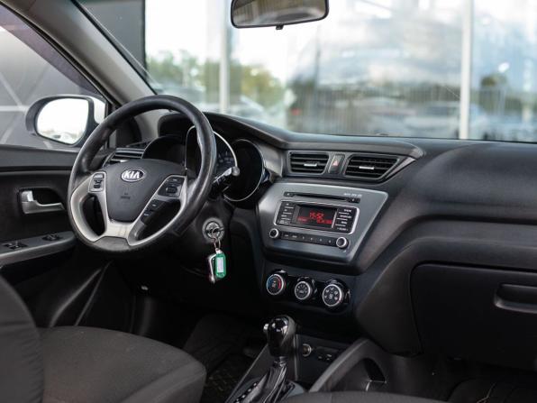 Kia Rio III с пробегом 2015 года, цена 900 000 рублей, 145380 км, седан, Автокод Объявления