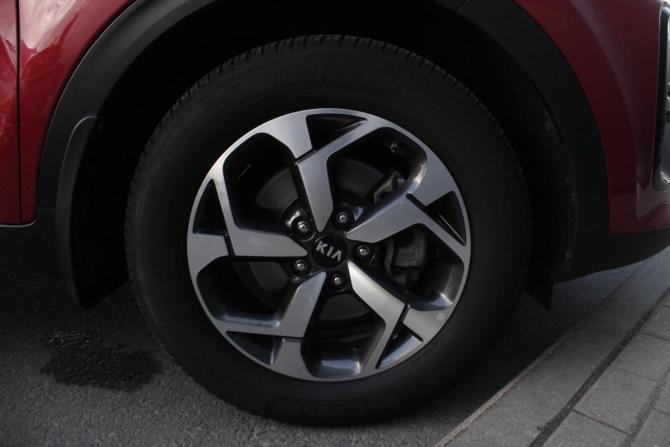 Kia Sportage IV Рестайлинг с пробегом 2019 года, цена 2 449 000 рублей, 54418 км, внедорожник, Автокод Объявления